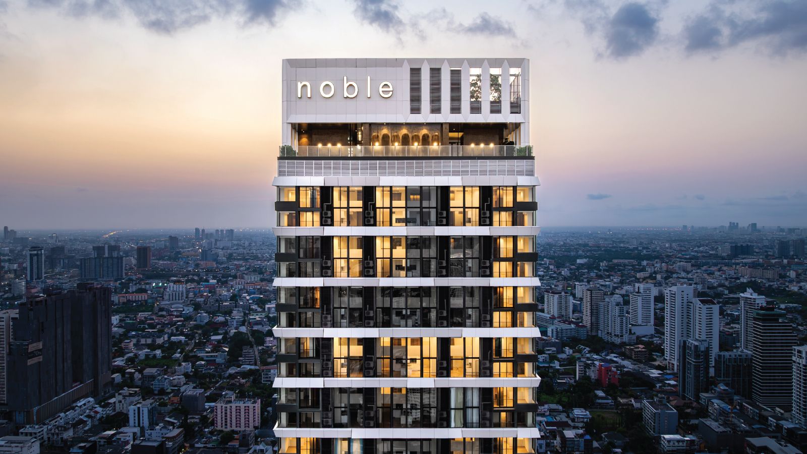 Noble Form Thonglor tower in Bangkok